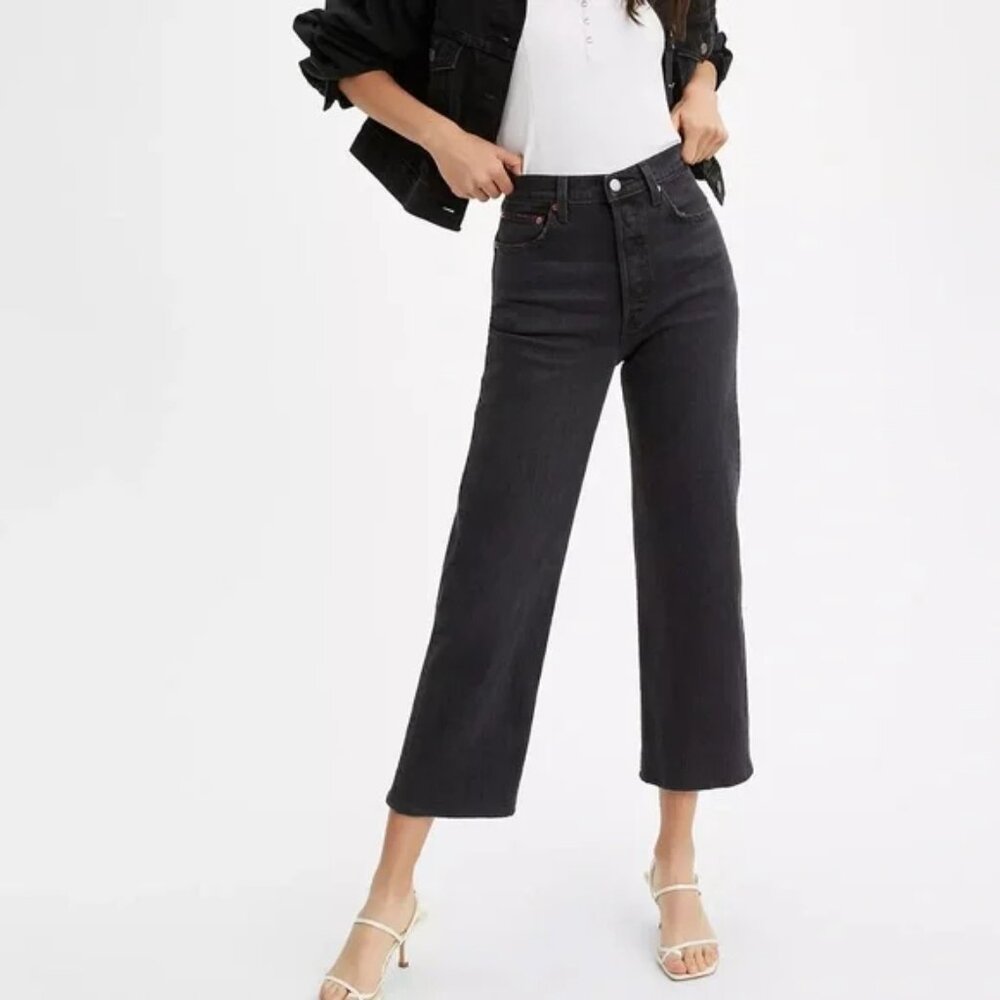 NWT Levi's Ribcage Ankle Straight Women's Jeans
